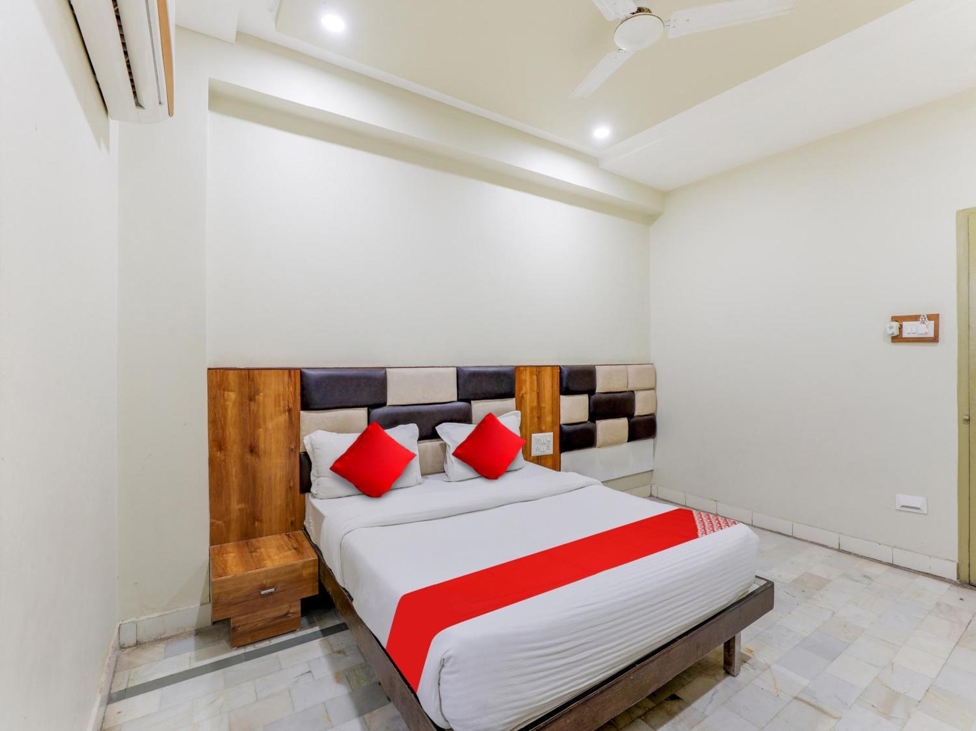 Hotel O Asopalav Naroda Exterior foto